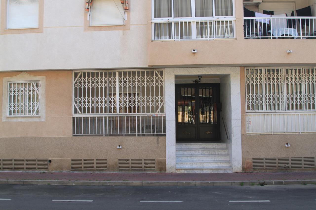Apartamento Urbano Arregui Apartamento Torrevieja Exterior foto